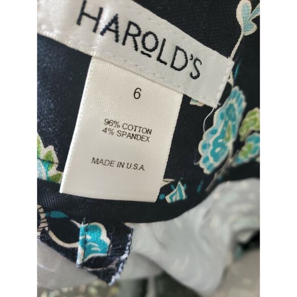 Harold's Women's Black Floral Cotton Casual High Rise Staight Pant Size 6 - Picture 8 of 11